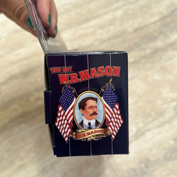 NIB Yankees limited edition, WB Mason truck - Picture 4 of 6